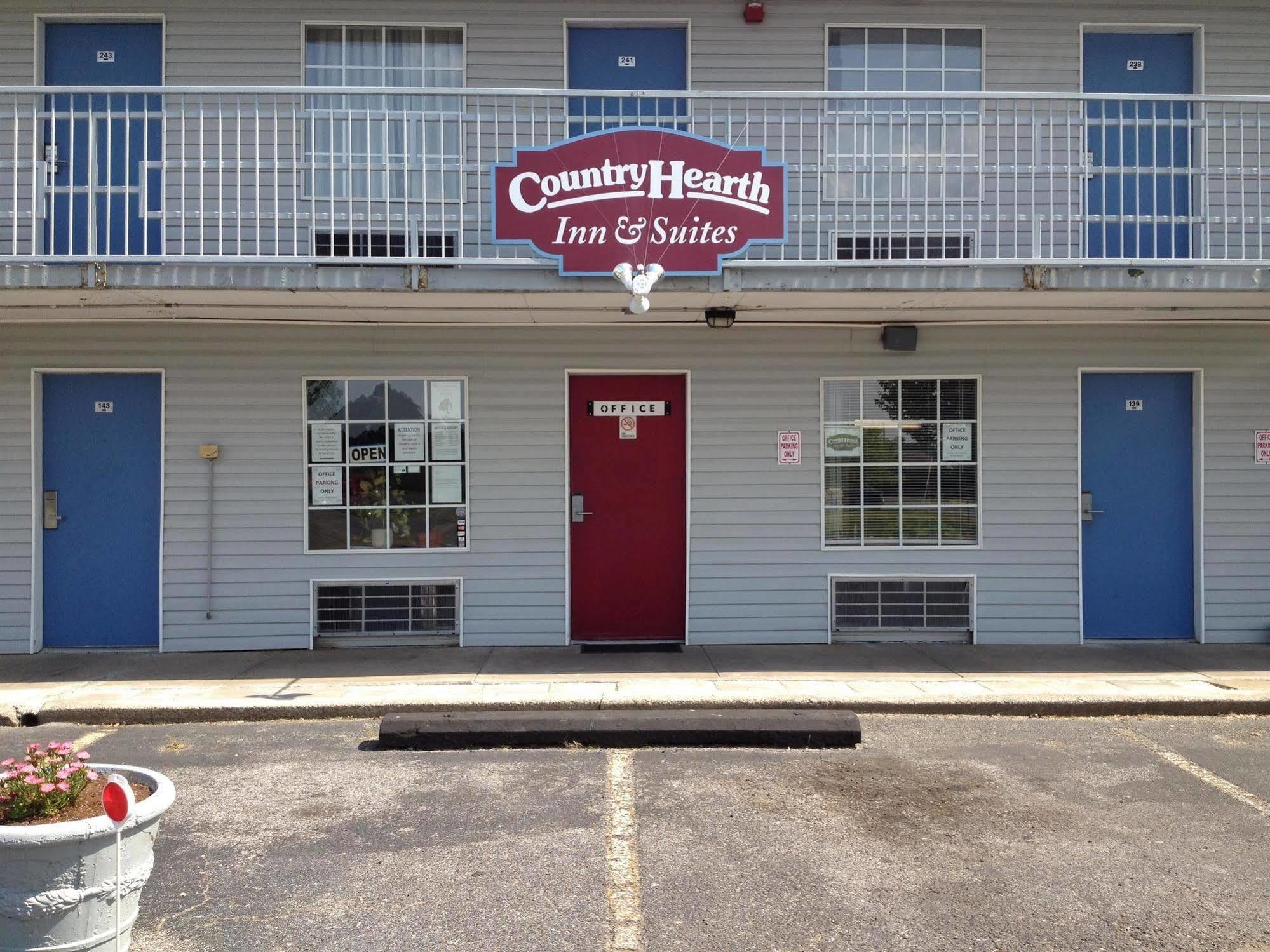 Country Hearth Inn And Suites Paducah Exterior photo